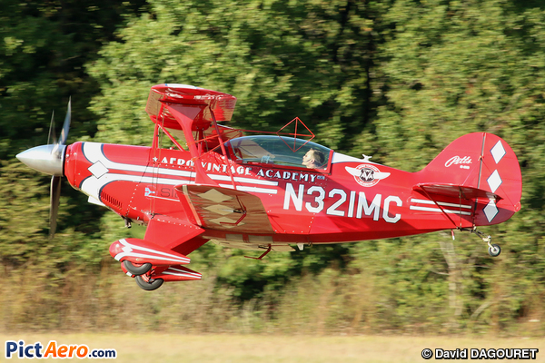 Pitts S-2B Special (Aero Vintage Academy)