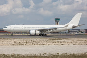 Airbus A330-243 (G-VYGK)