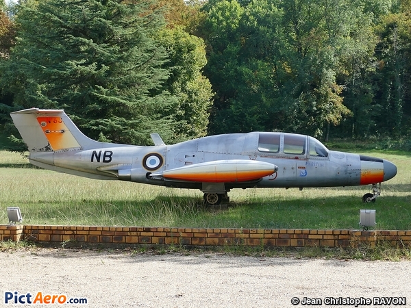 MS-760 Paris IIR (France - Air Force)