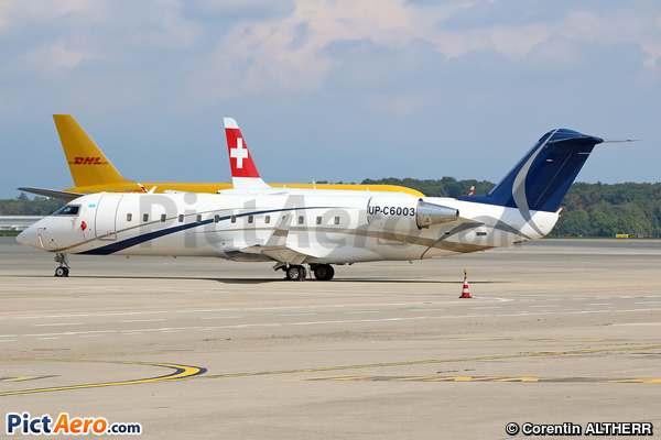 Bombardier Challenger 850 (Canadair CL-600-2B19 Challenger 850) (Fly Jet KZ)