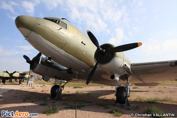 Douglas C-47H Skytrain (South Dakota Air and Space Museum)