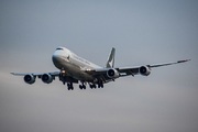 Boeing 747-867F/SCD (B-LJD)