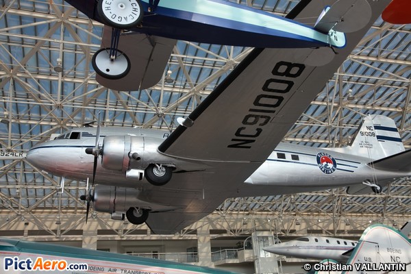 Douglas DC-3C (Museum of Flight de Seattle)