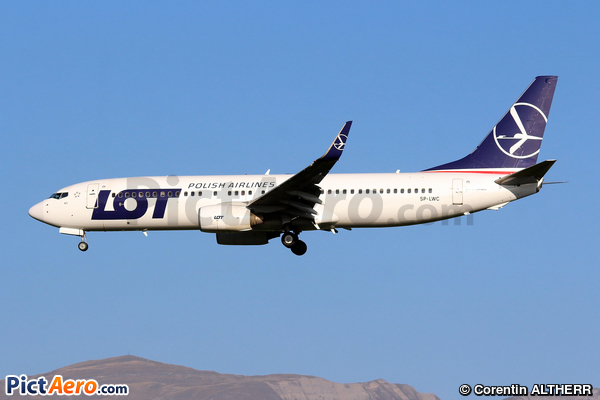 Boeing 737-89P/WL (LOT Polish Airlines)