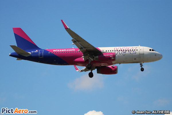 Airbus A320-232/SL (Wizz Air)