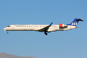 Bombardier CRJ-900LR (EI-FPU)