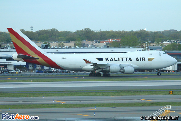 Boeing B747-4HQ/ERF (Kalitta Air)