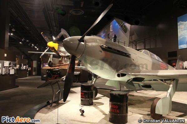 Yakovlev Yak-9U (Museum of Flight de Seattle)