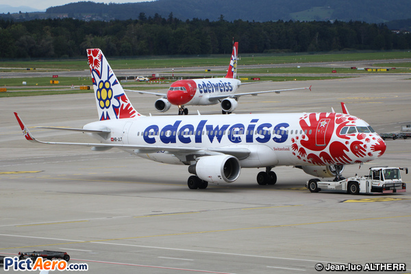 Airbus A320-214/SL (Edelweiss Air)