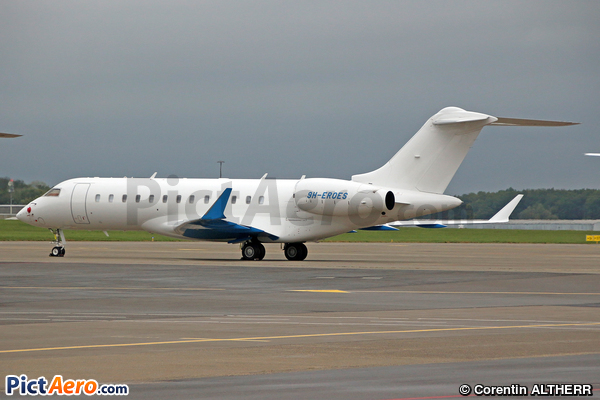 Bombardier BD-700-1A10 Global 6000 (Hyperion Aviation)
