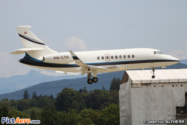 Dassault Falcon 2000LX (Flying Group)