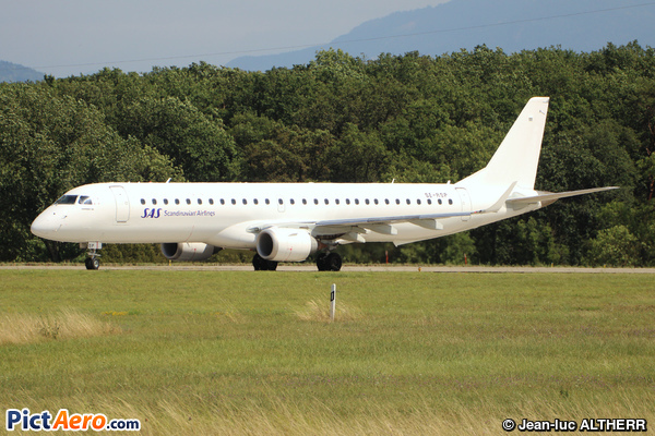 Embraer ERJ-190-200LR 195LR (SAS Link)