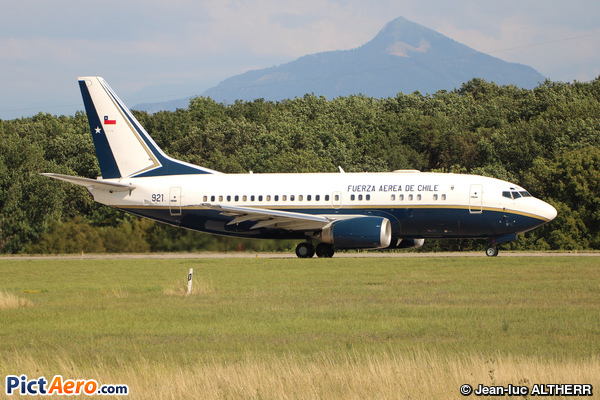 Boeing 737-58N (Chile - Air Force)