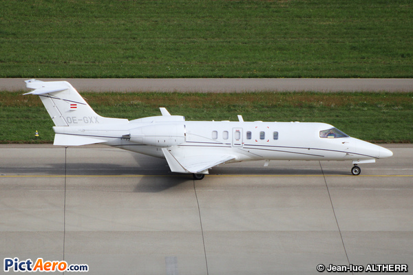 Learjet 40 (Majestic Executive Aviation AG)