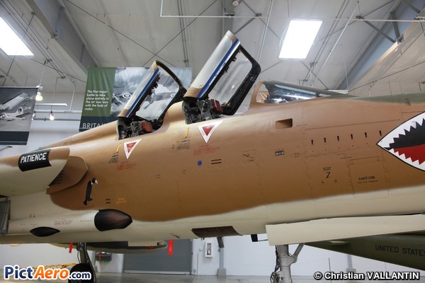 Republic F-105G Thunderchief (Flying Heritage & Combat Armor Museum)