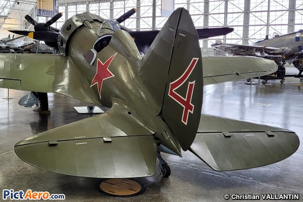 Polikarpov I-16 Type 24 Rata (Flying Heritage & Combat Armor Museum)