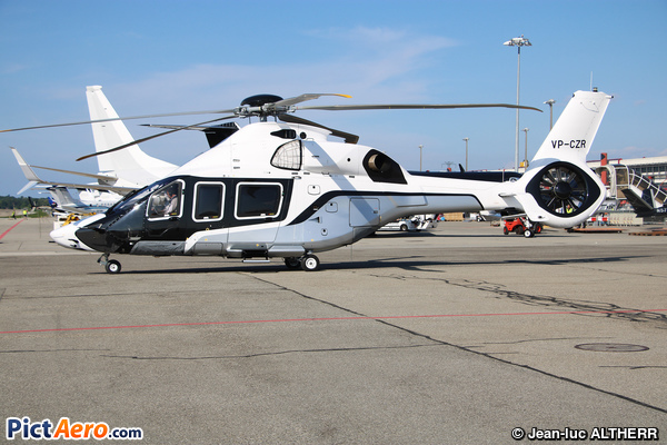 Airbus Helicopters H-160 (Mont-Blanc Hélicoptère)