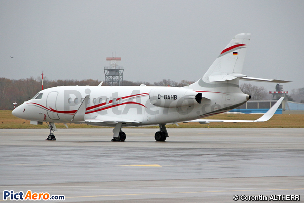 Dassault Falcon 2000LX (MHS Aviation)