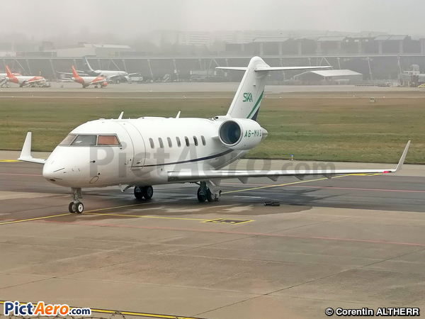 Canadair CL-600-2B16 Challenger 605 (Gulf Wings FZE)