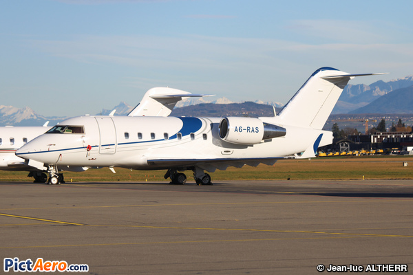 Bombardier CL-600-2B16 Challenger 604 (DC Aviation Al-Futtaim)