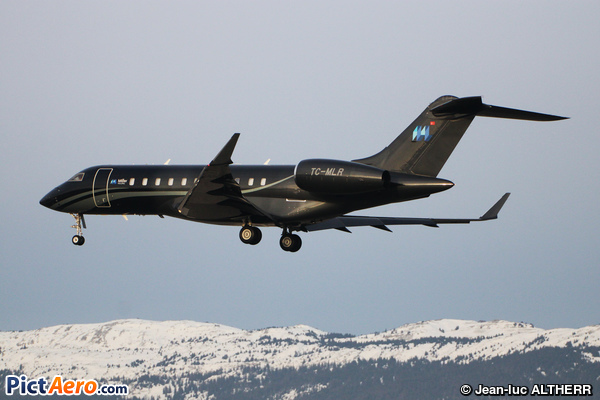 Bombardier BD-700-1A11 Global 5000 (Miller Holding)