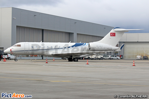 Bombardier BD-700-1A11 Global 5500 (KLY Air)