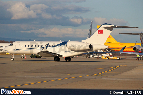 Bombardier BD-700-1A11 Global 5500 (KLY Air)