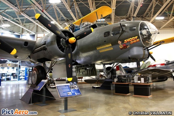 Boeing B-17G Flying Fortress (Hill Aerospace Museum Utah)