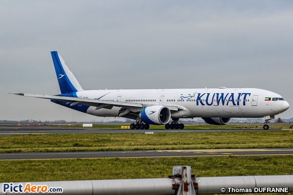Boeing 777-369/ER (Kuwait Airways)