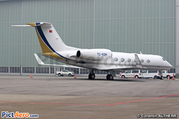 Gulfstream Aerospace G-IV X (G450) (Demirören Group)