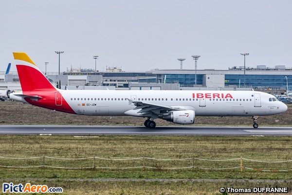 Airbus A321-212 (Iberia)