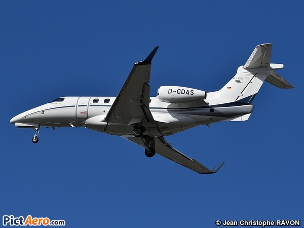 Embraer 505 Phenom 300 (DAS Private Jets)