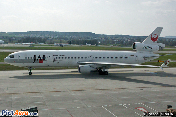 McDonnell Douglas MD-11 (Japan Airlines (JAL))