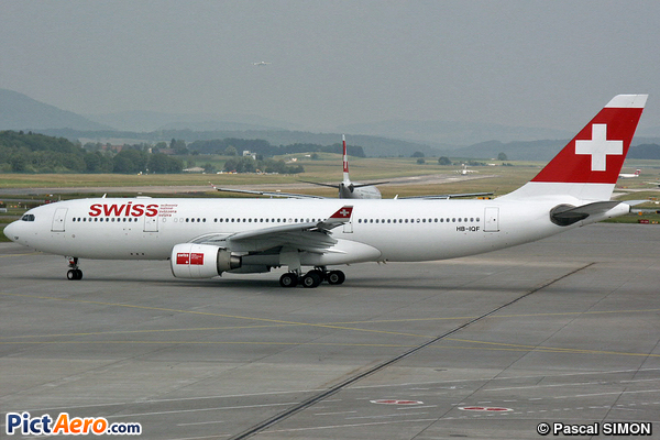 Airbus A330-223 (Swiss International Air Lines)