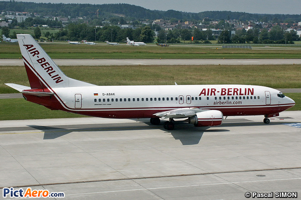 Boeing 737-46J (Air Berlin)