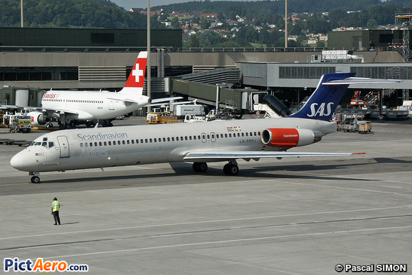 McDonnell Douglas MD-87 (Scandinavian Airlines (SAS))