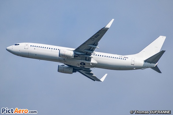 Boeing 737-8GJ/WL (KlasJet)