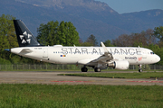 Airbus A320-214/WL  (OO-SNP)
