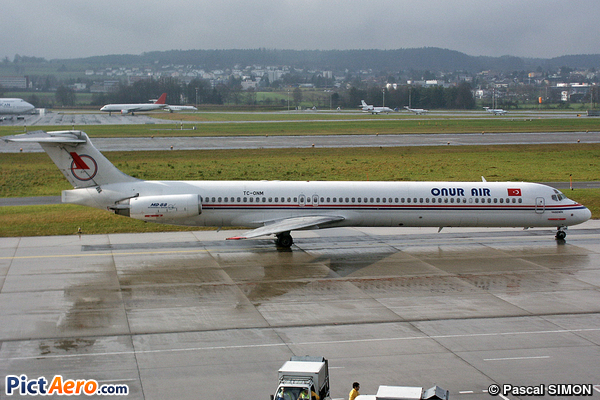 McDonnell Douglas MD-88 (DC-9-88) (Onur Air)