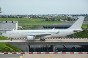 Airbus A330-203 (CS-TCE)