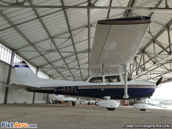 Cessna 172S Skyhawk SP (Aéroclub Arcachon)