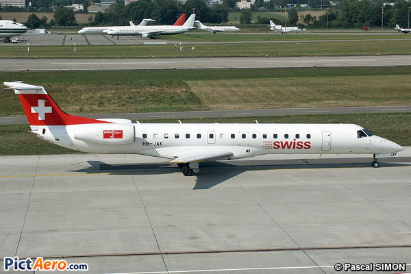 Embraer ERJ-145LR (Swiss International Air Lines)