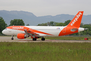 Airbus A320-214 (OE-INM)