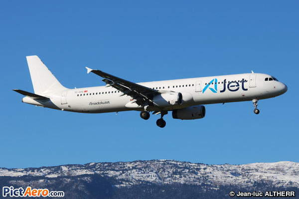 Airbus A321-231 (AJet)