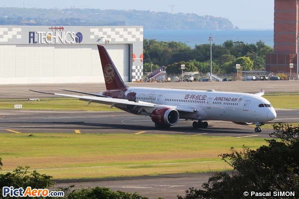 Boeing 787-9 Dreamliner (Juneyao Airlines)