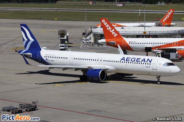 Airbus A321-271NX (Aegean Airlines)