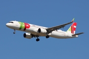 Airbus A321-251NX (CS-TXF)