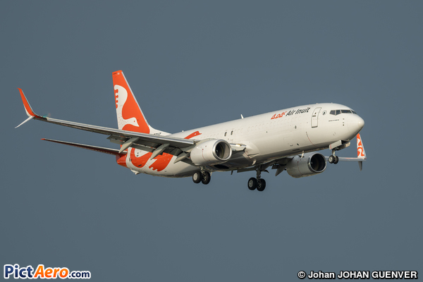 Boeing 737-85F(SF) (Air Inuit)