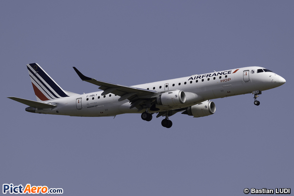Embraer ERJ-190-100STD (HOP!)