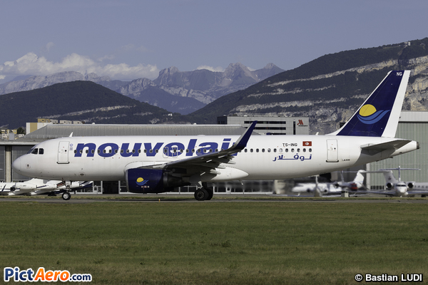 Airbus A320-214 (Nouvelair)